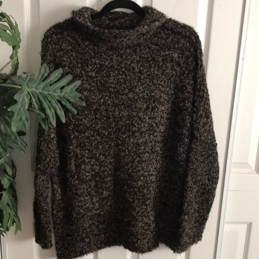 COPY - FREE PEOPLEsweater